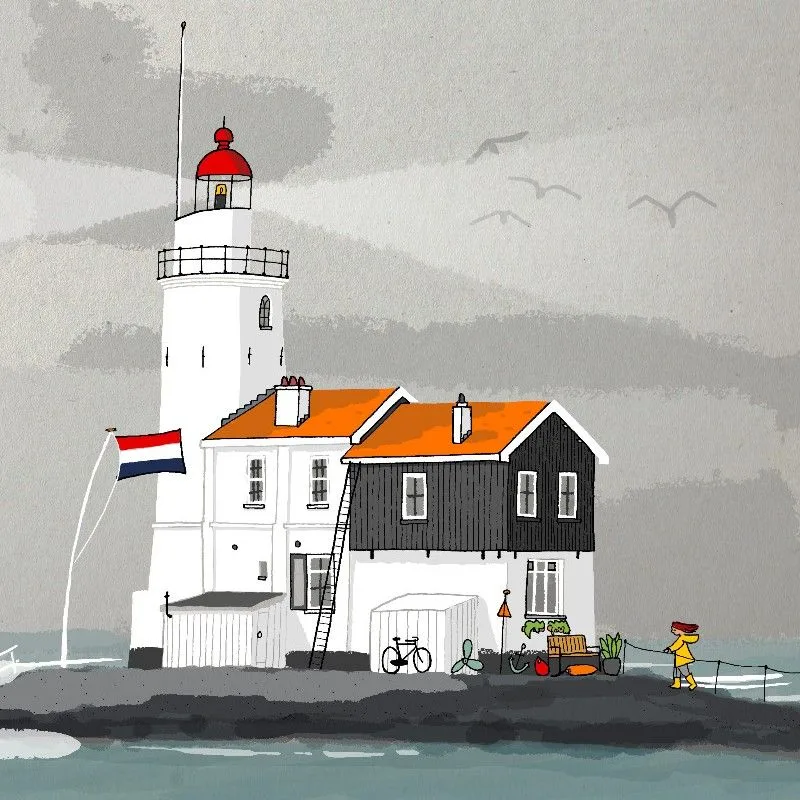 De witte vuurtoren van Marken met het wachtershuis, onder een grijze lucht
