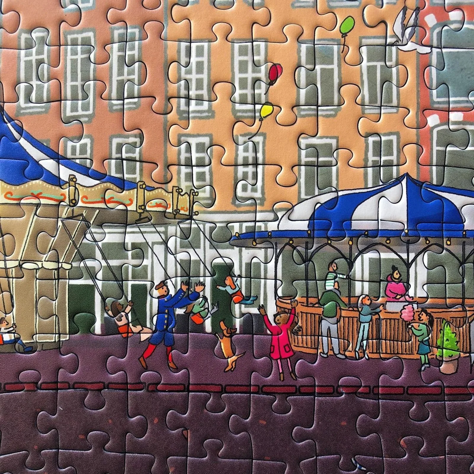 Detail van de legpuzzel De Waag: de markt met kraampjes